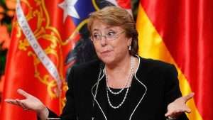 FALSO: Video de Michelle Bachelet bailando con Maduro